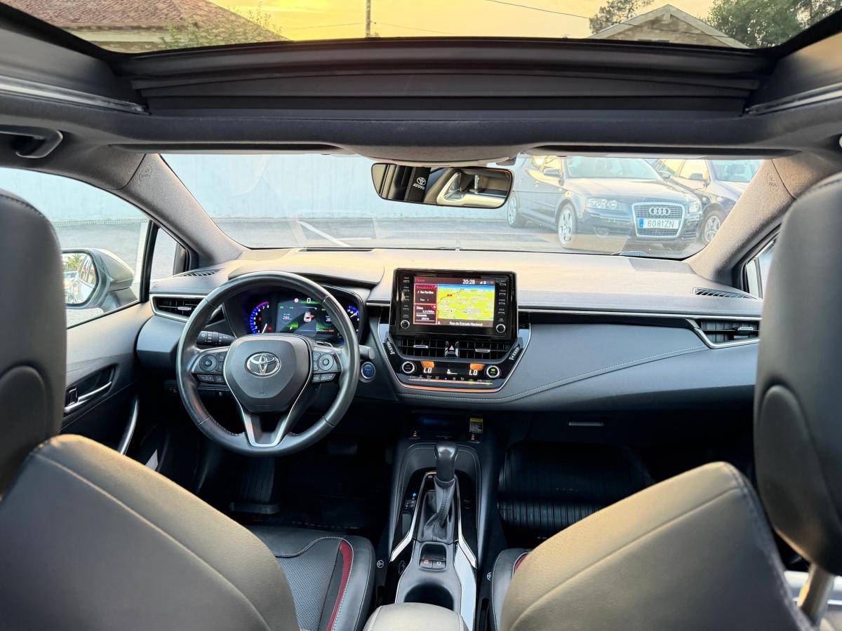 toyota-corolla-2019-hibrido-a-gasolina-1987cc