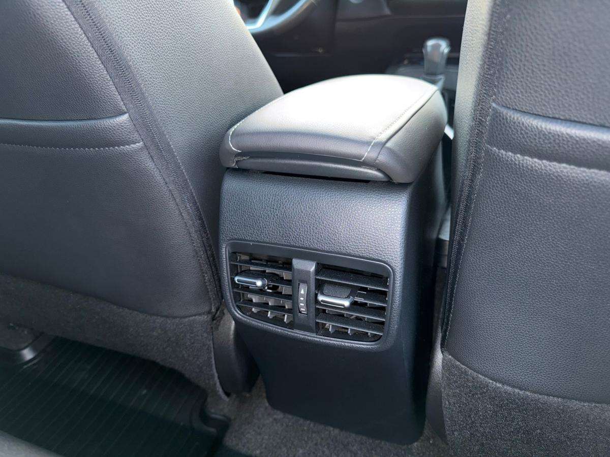 toyota-corolla-2019-hibrido-a-gasolina-1987cc