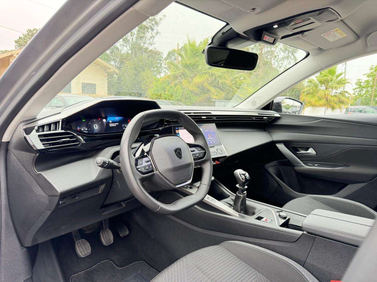 peugeot-308-sw-2024-gasolina-1199cc