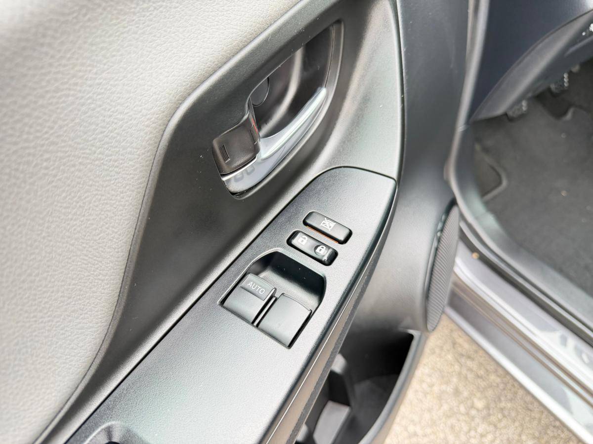 toyota-yaris-2020-gasolina-998cc