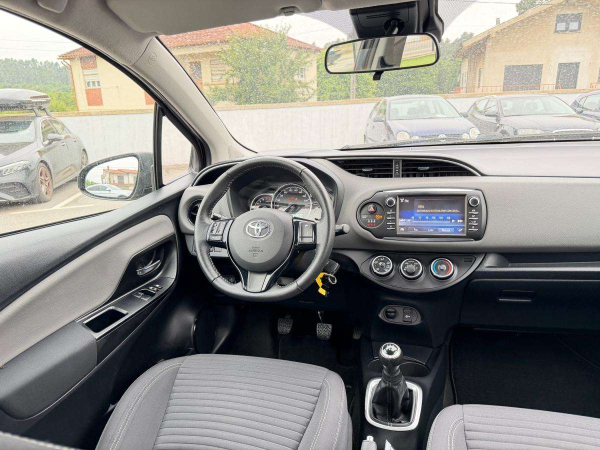 toyota-yaris-2020-gasolina-998cc