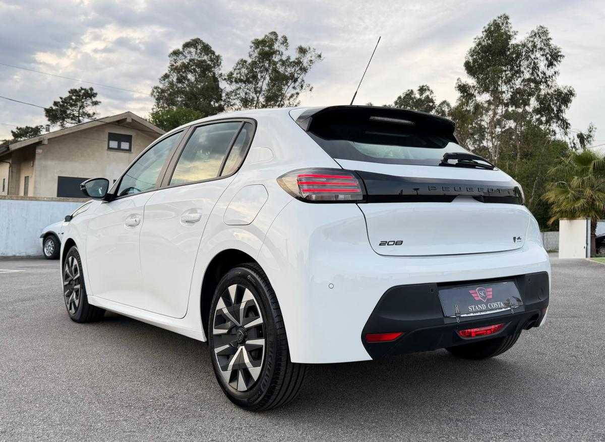 peugeot-208-2024-gasolina-1199cc
