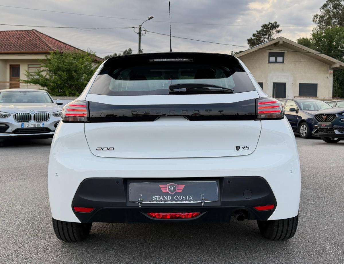 peugeot-208-2024-gasolina-1199cc