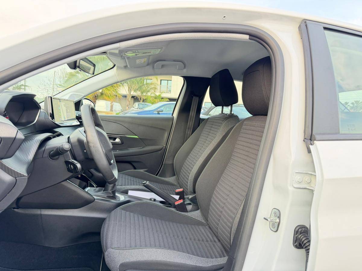 peugeot-208-2024-gasolina-1199cc