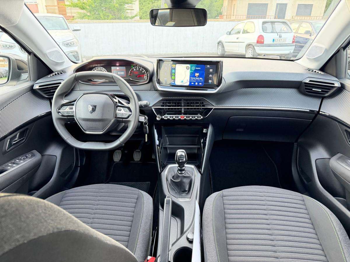 peugeot-208-2024-gasolina-1199cc