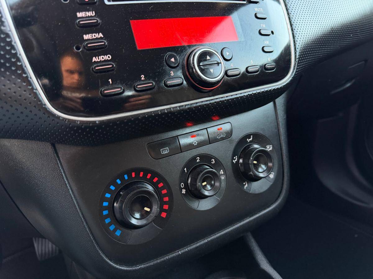 fiat-punto-evo-2012-gasolina-1242cc