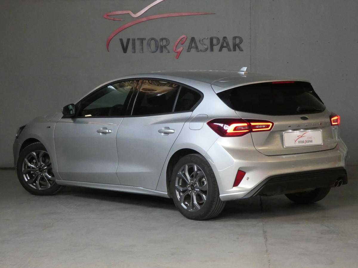 ford-focus-2024-gasolina-998cc