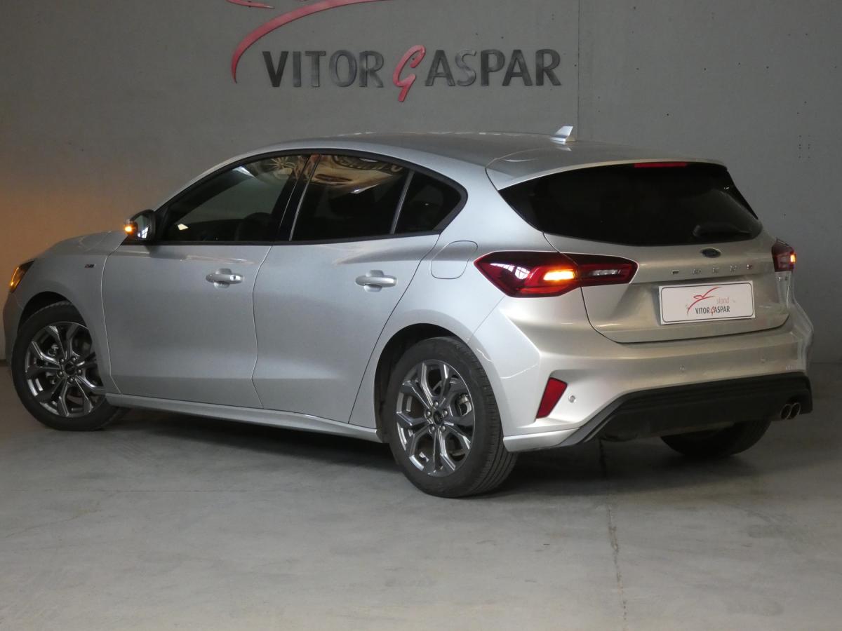 ford-focus-2024-gasolina-998cc
