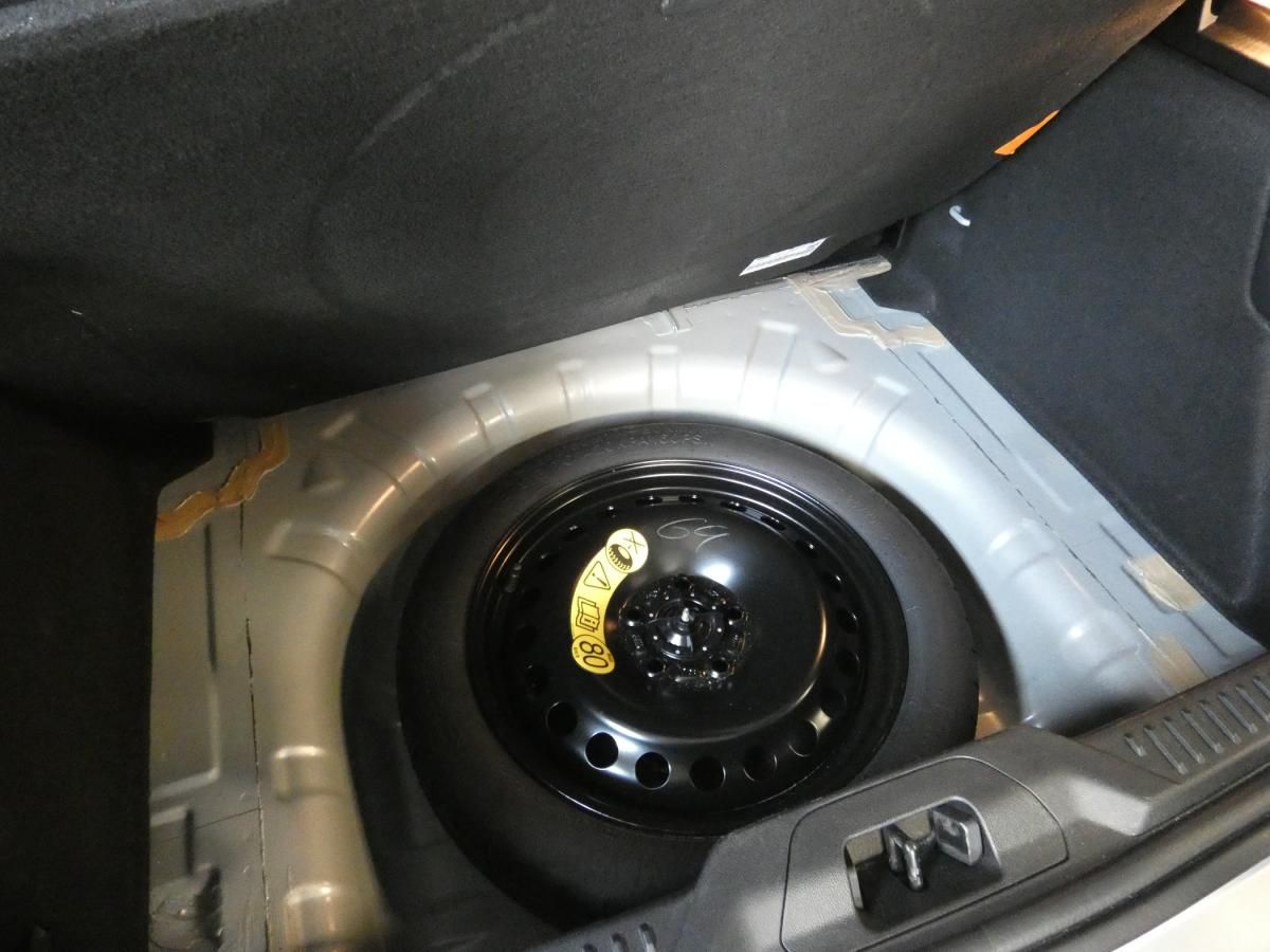 ford-focus-2024-gasolina-998cc