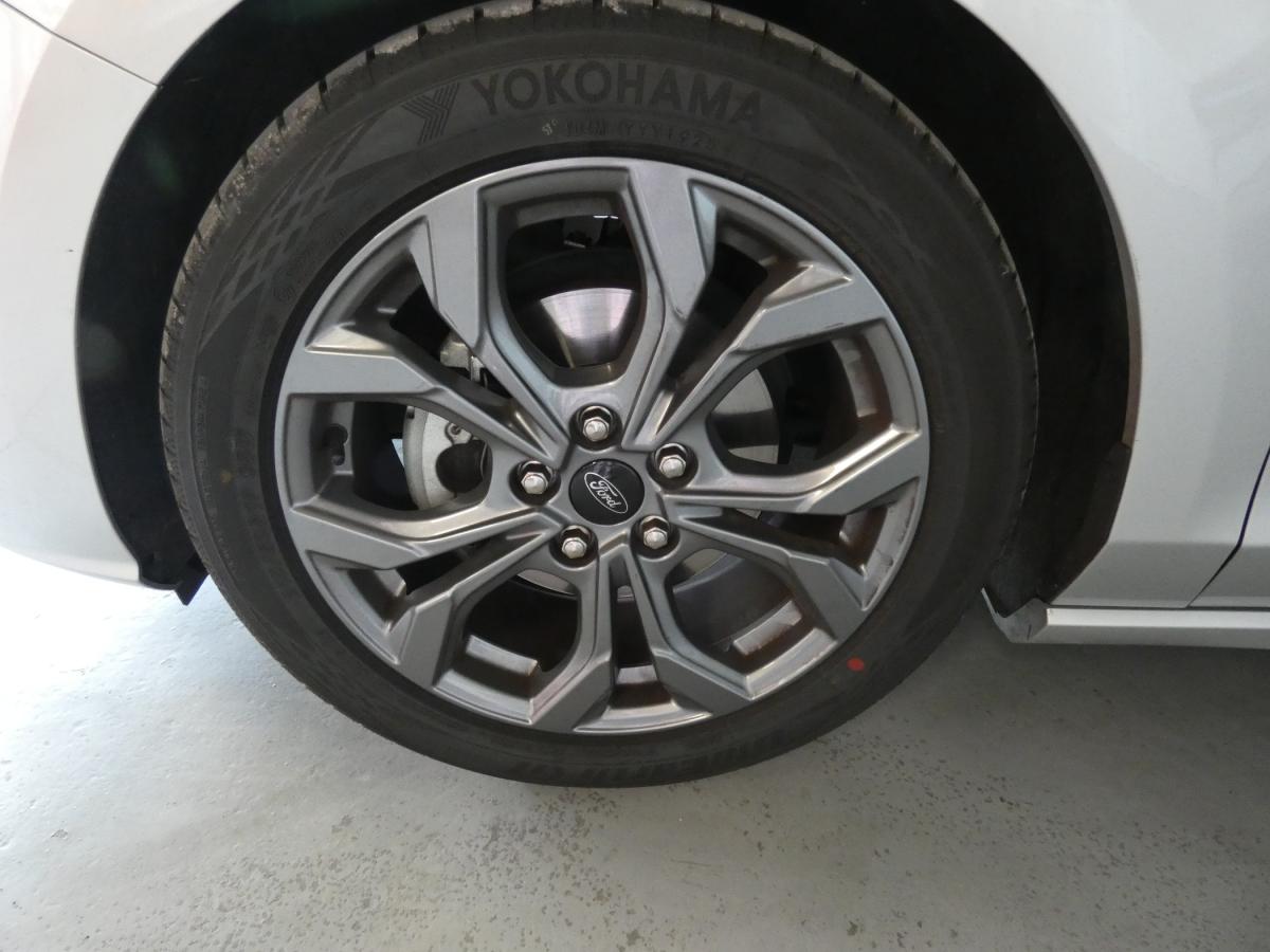 ford-focus-2024-gasolina-998cc