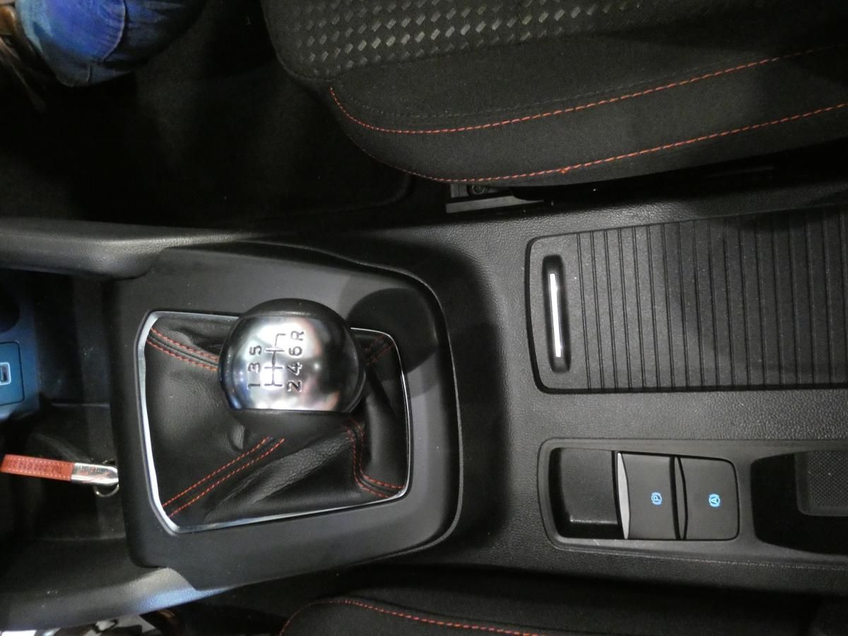 ford-focus-2024-gasolina-998cc