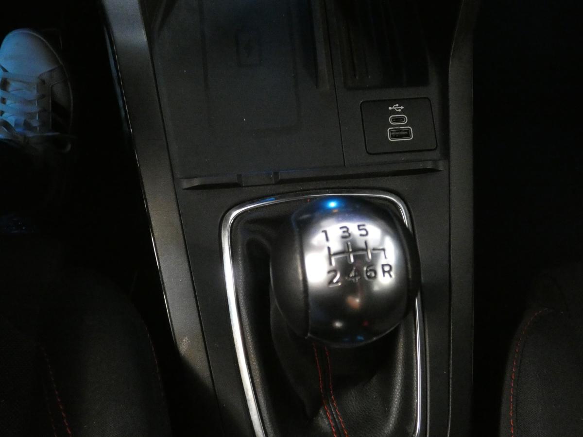 ford-puma-2024-gasolina-998cc