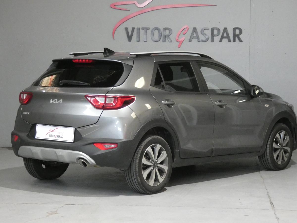 kia-stonic-2025-gasolina-1197cc