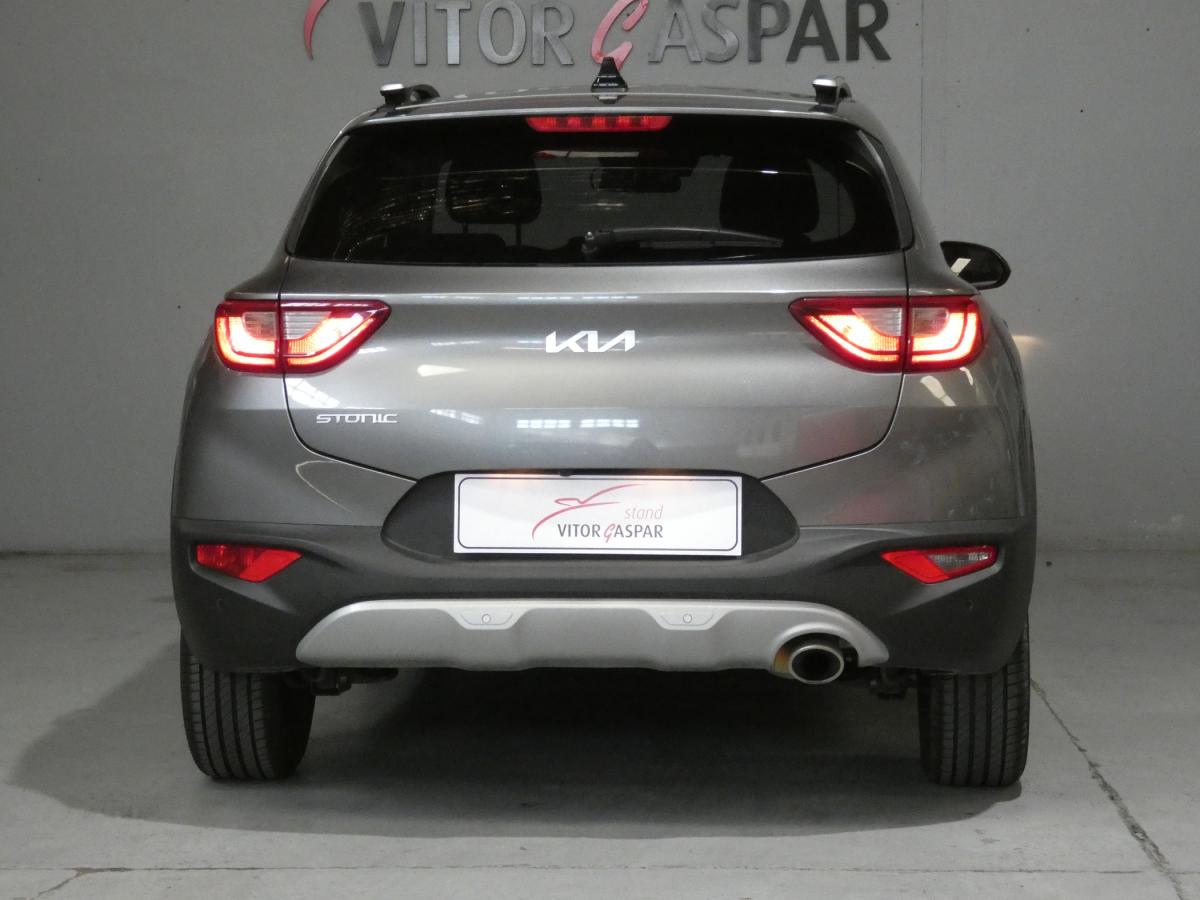 kia-stonic-2025-gasolina-1197cc