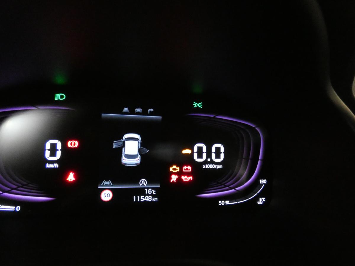 kia-stonic-2025-gasolina-1197cc