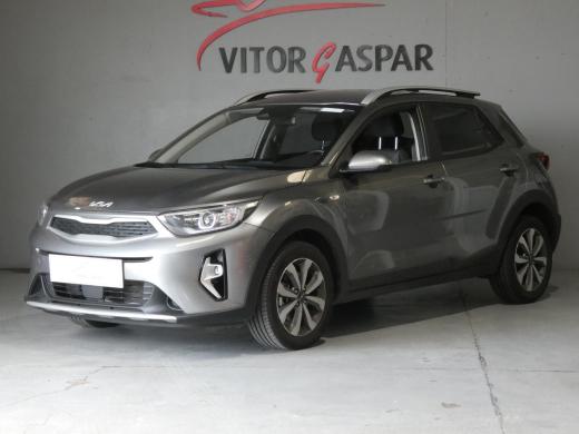 kia-stonic-2025-gasolina-1197cc