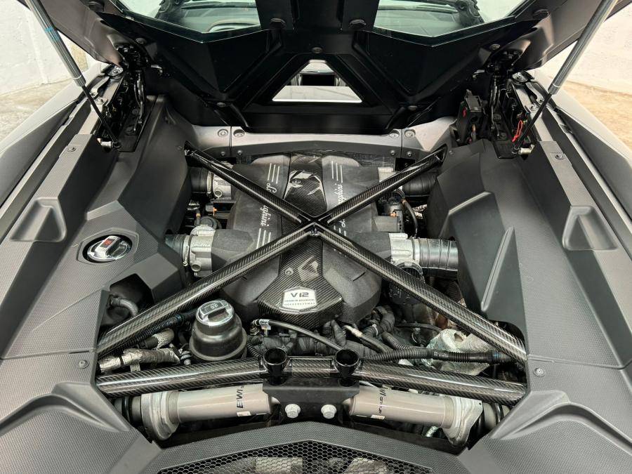 lamborghini-aventador-2021-gasolina-6498cc