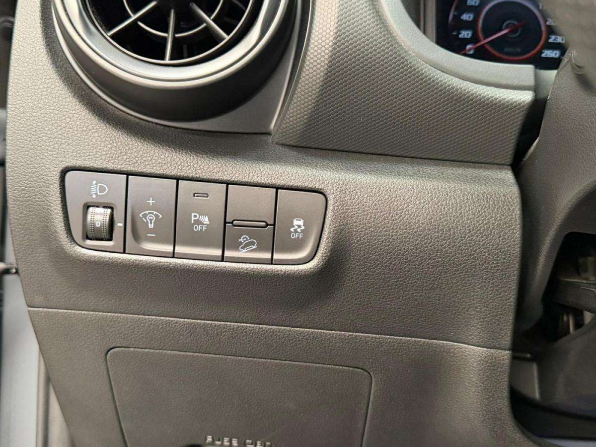hyundai-kauai-2021-gasolina-998cc