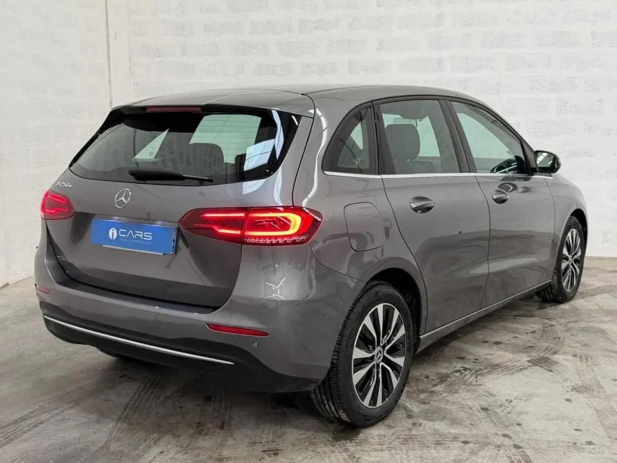 mercedes-benz-classe-b-2022-hibrido-a-gasolina-1332cc