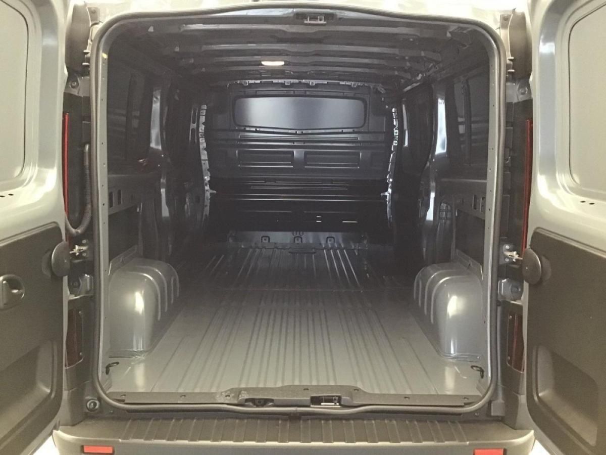 renault-trafic-2025-diesel-1997cc