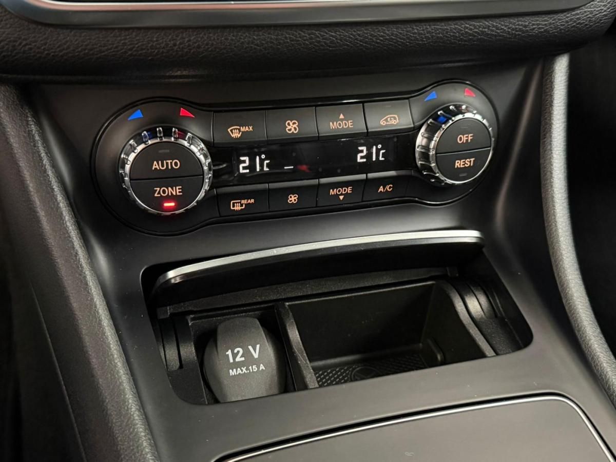 mercedes-benz-cla-2017-diesel-1950cc