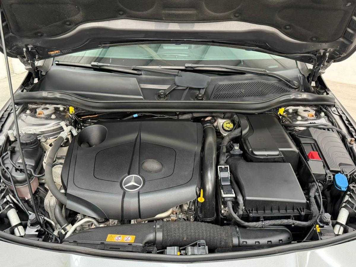 mercedes-benz-cla-2017-diesel-1950cc
