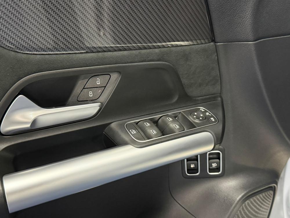 mercedes-benz-gla-2022-hibrido-a-gasolina-1332cc