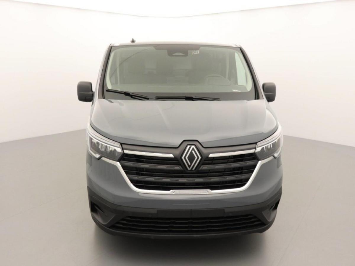 renault-trafic-2025-diesel-1cc