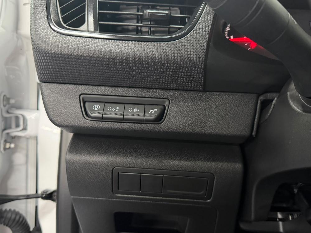 renault-kangoo-2025-diesel-1461cc