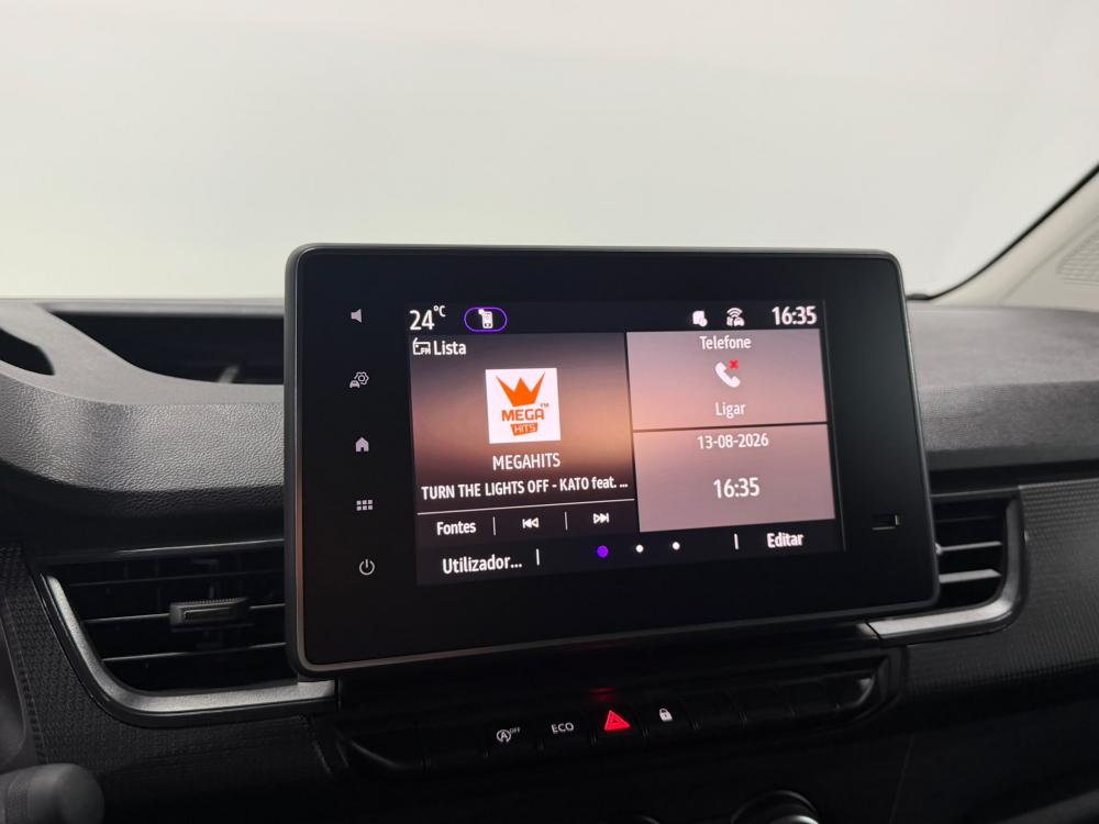 renault-kangoo-2025-diesel-1461cc
