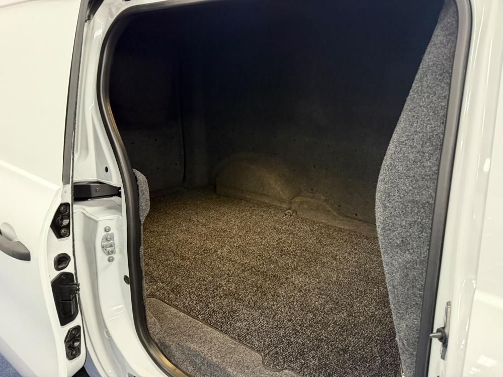 renault-kangoo-2025-diesel-1461cc