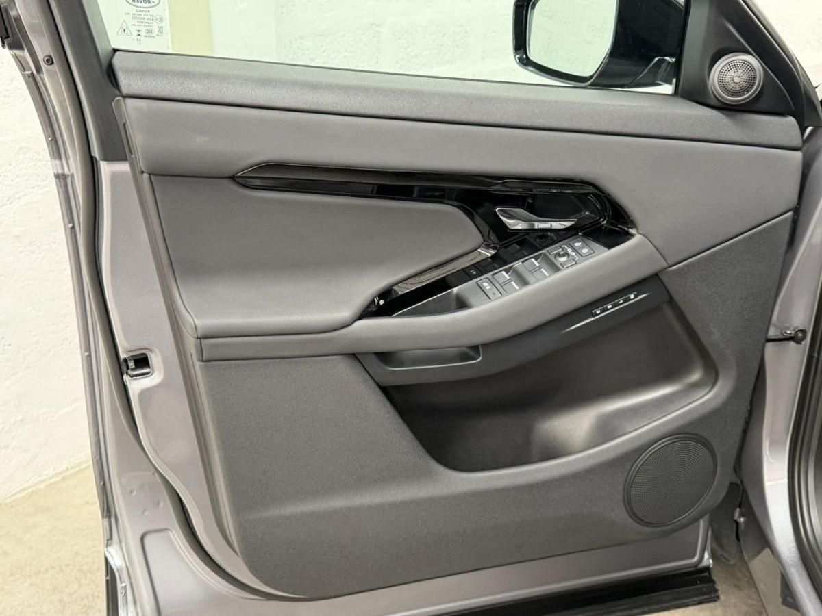 land-rover-range-rover-evoque-2024-hibrido-a-gasolina-1497cc