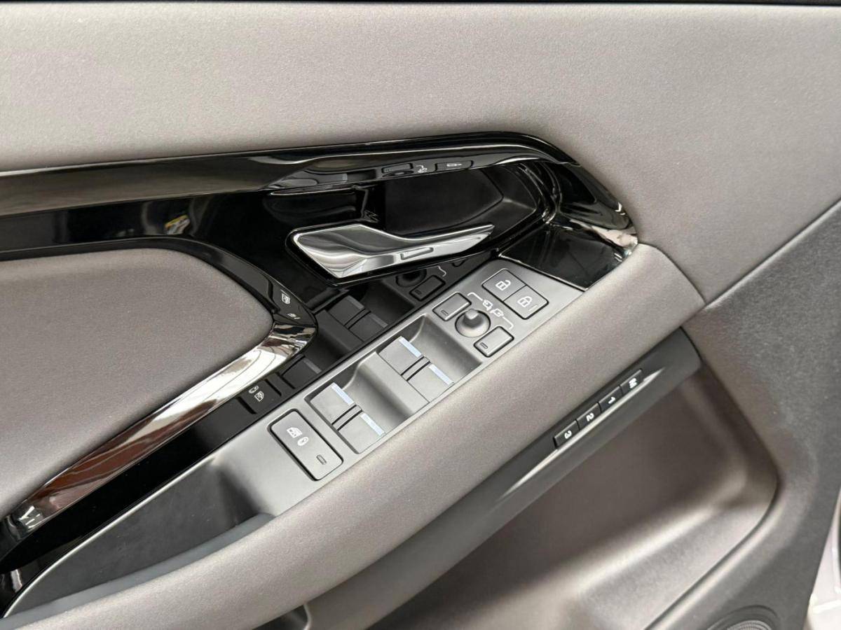 land-rover-range-rover-evoque-2024-hibrido-a-gasolina-1497cc