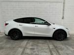 tesla-model-y-2022-eletrico-5cc