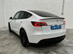 tesla-model-y-2022-eletrico-5cc