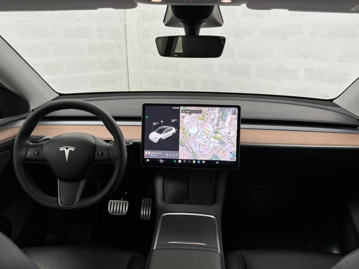 tesla-model-y-2022-eletrico-5cc