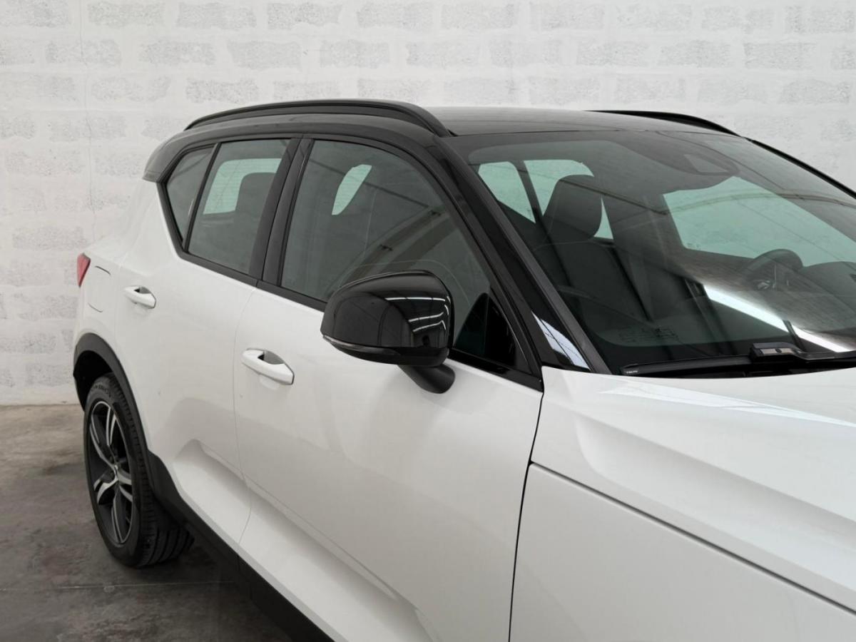 volvo-xc40-2021-hibrido-a-gasolina-1477cc