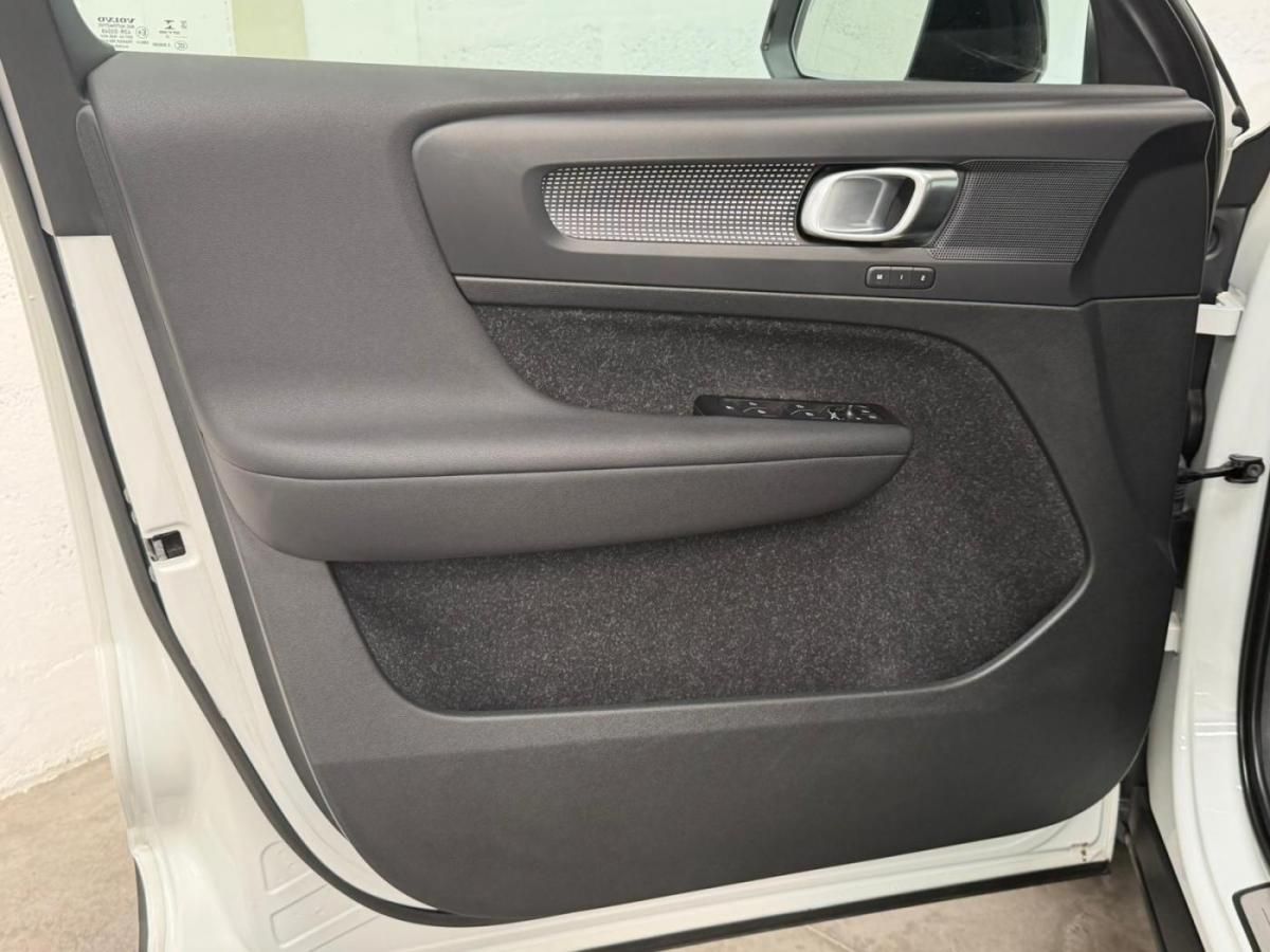 volvo-xc40-2021-hibrido-a-gasolina-1477cc