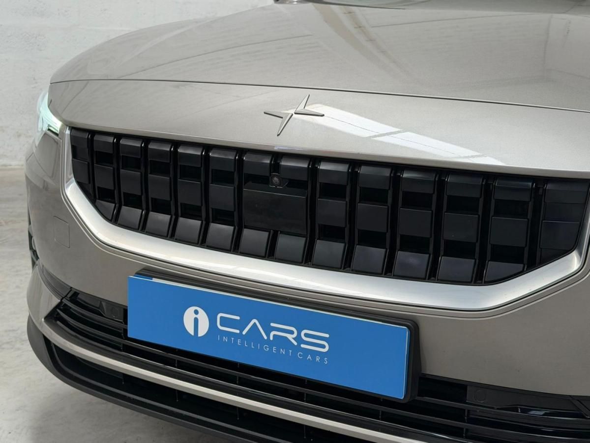 polestar-2-2020-eletrico-5cc