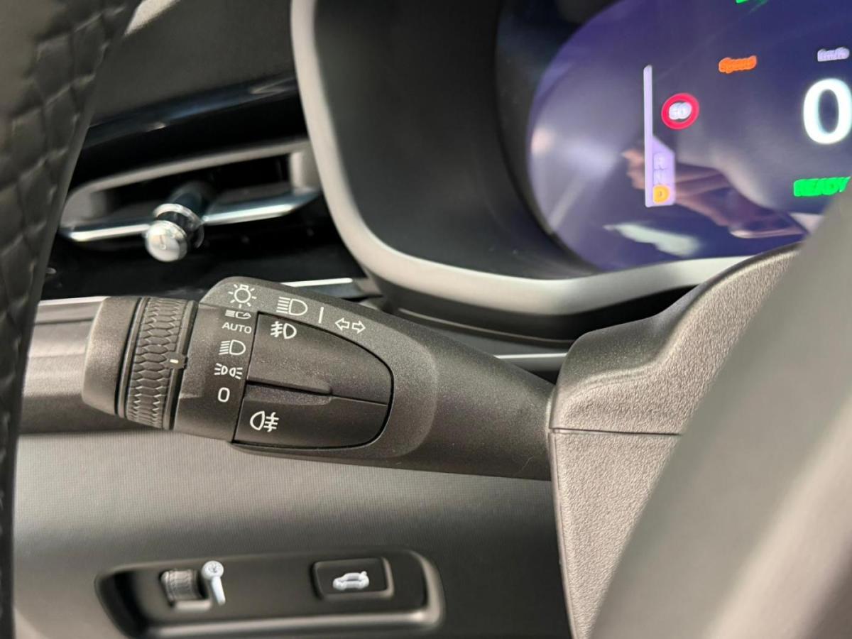 polestar-2-2020-eletrico-5cc