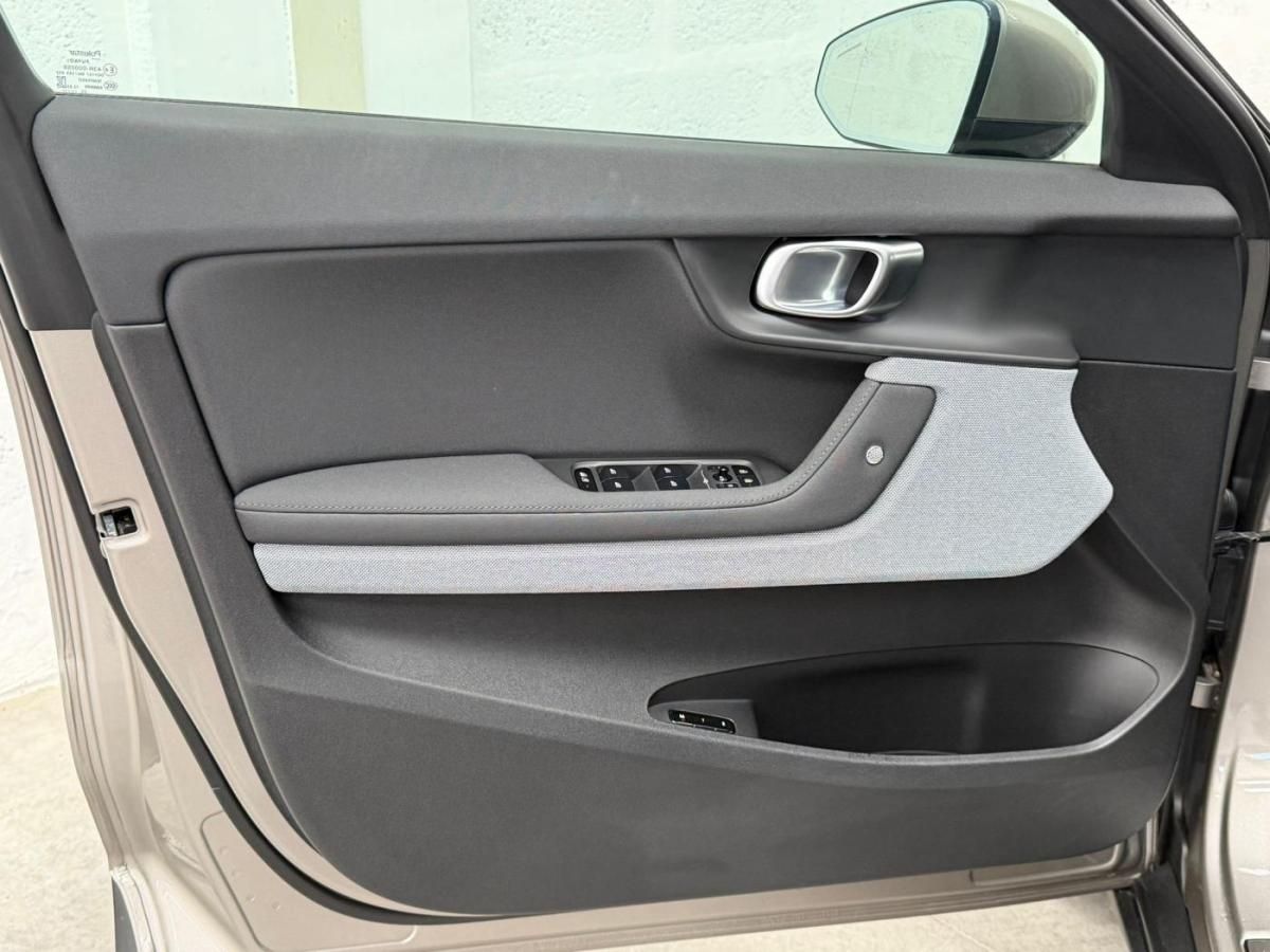 polestar-2-2020-eletrico-5cc