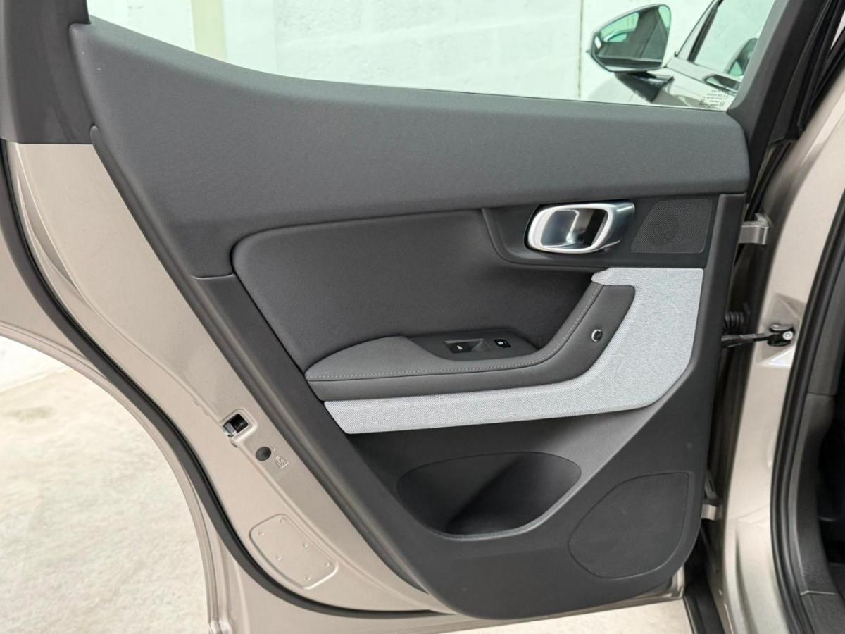 polestar-2-2020-eletrico-5cc