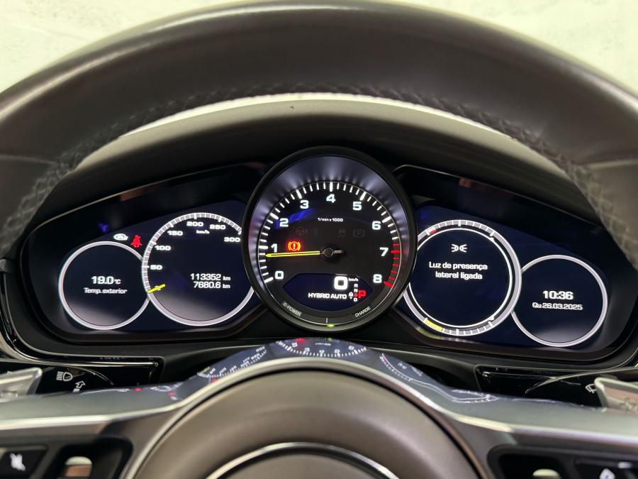 porsche-panamera-2019-hibrido-a-gasolina-2894cc
