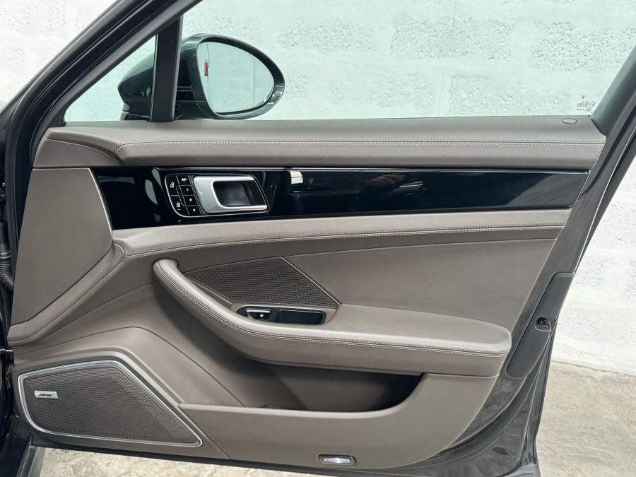 porsche-panamera-2019-hibrido-a-gasolina-2894cc