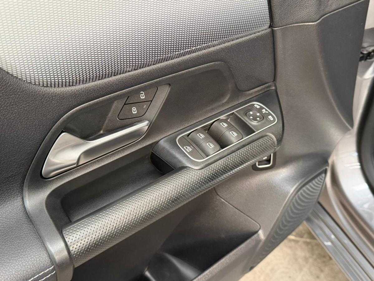 mercedes-benz-classe-b-2022-hibrido-a-gasolina-1332cc