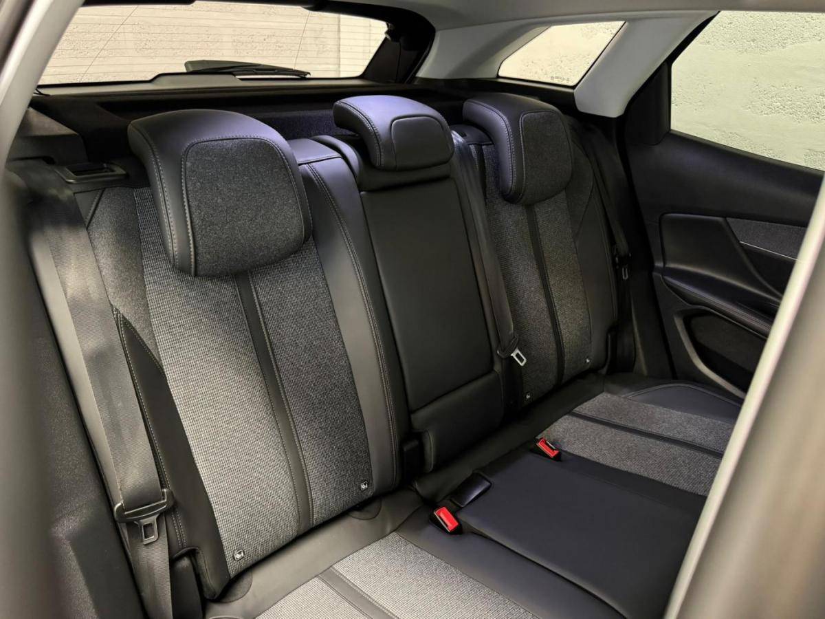 peugeot-3008-2018-diesel-1499cc