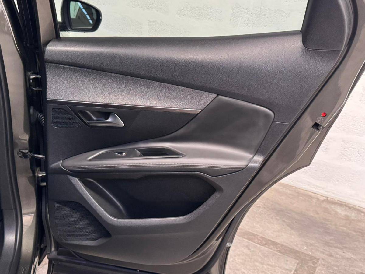 peugeot-3008-2018-diesel-1499cc