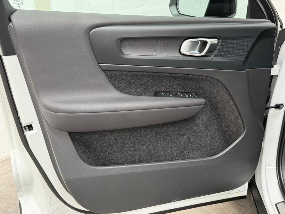 volvo-c40-2022-eletrico-0cc