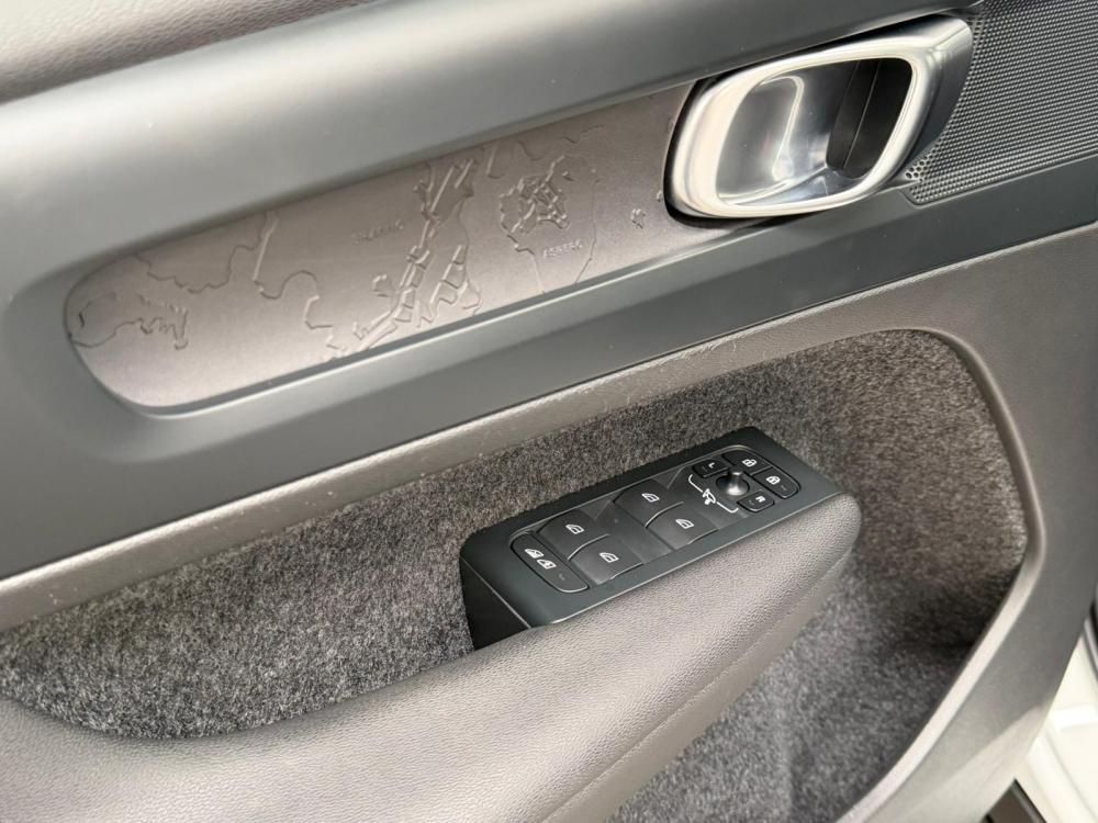volvo-c40-2022-eletrico-0cc