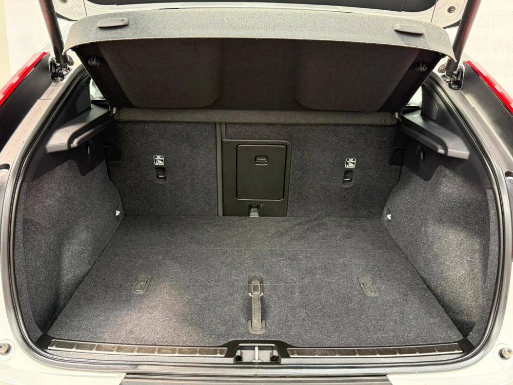 volvo-c40-2022-eletrico-0cc